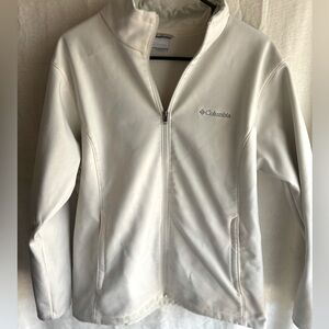 Cream Columbia Softshell jacket